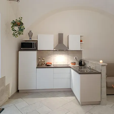 Corte Di Manfredi * Trani